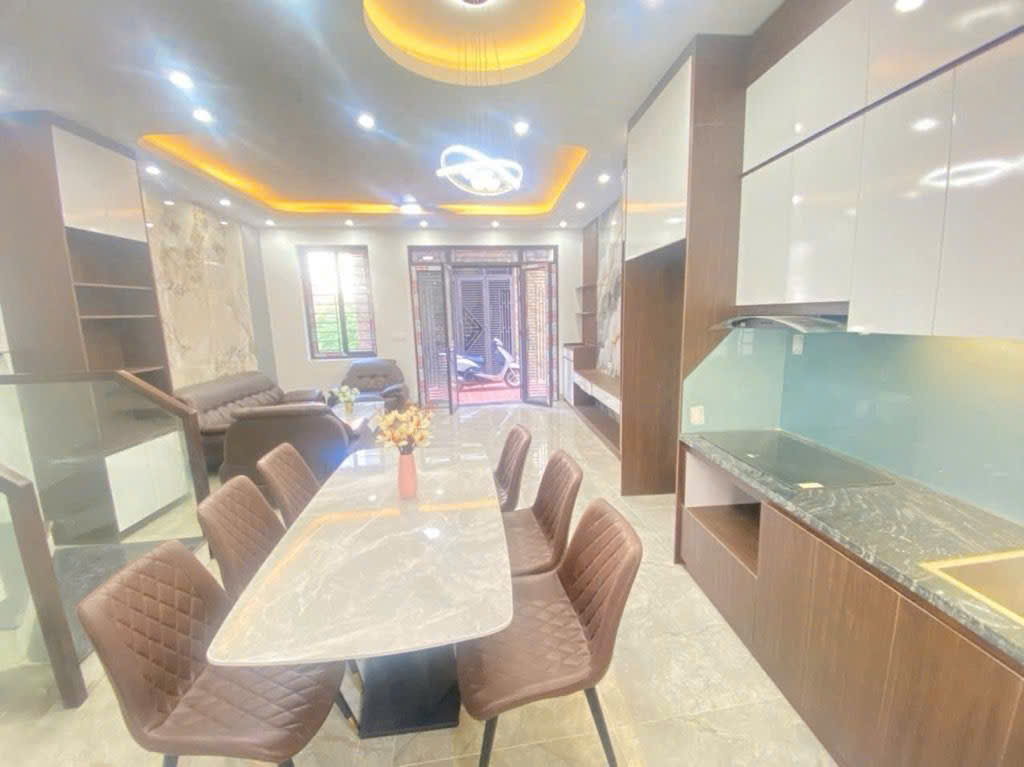 BÁN GẤP NHÀ 3 TẦNG – BÌNH ĐÀ, BÌNH MINH